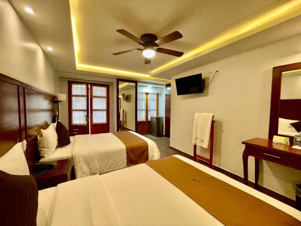 Hotel Puebla Plaza : photo 2 de la chambre suite junior deluxe