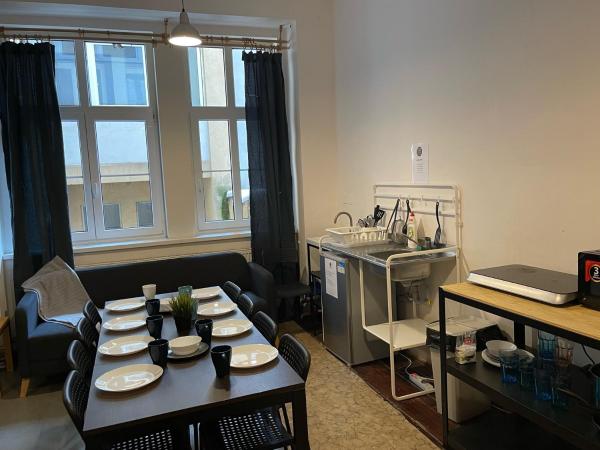 Clown and Bard Hostel : photo 5 de la chambre lit simple dans dortoir mixte