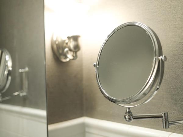 Delta Hotels by Marriott Bessborough : photo 1 de la chambre chambre lit king-size
