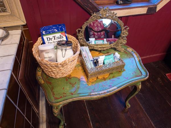 The Rosemary : photo 3 de la chambre chambre double avec baignoire spa