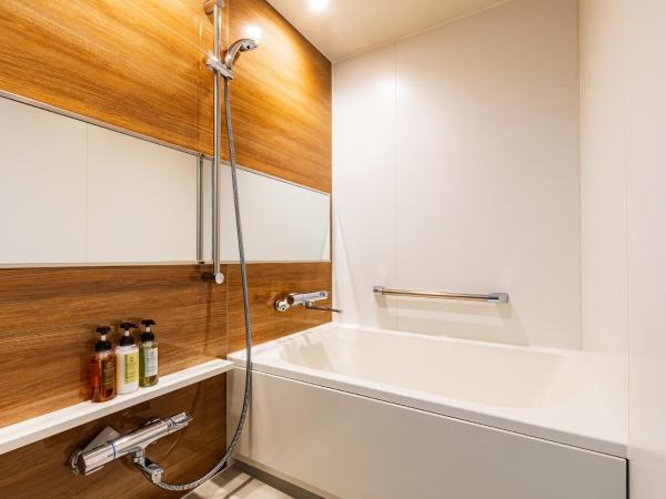 Sapporo View Hotel Odori Park : photo 2 de la chambre chambre lits jumeaux Économique rénovée - non-fumeurs