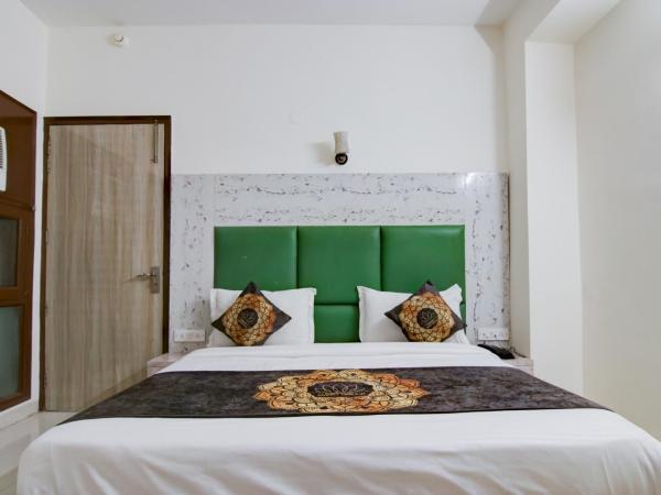 Hotel HSP Suites At Delhi Airport : photo 6 de la chambre chambre lit king-size supérieure