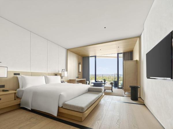 Hilton Nanjing Niushoushan : photo 3 de la chambre chambre lit king-size