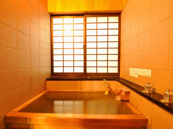 Koshi no yado Takashimaya : photo 3 de la chambre japanese-style room with hot spring bath (18 tatami)【竹亭】