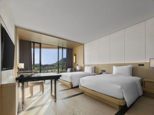 Hilton Nanjing Niushoushan : photo 6 de la chambre suite lits jumeaux 1 chambre