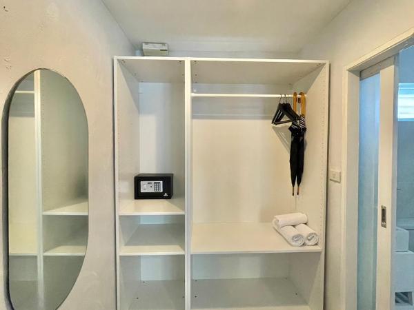 Green Gallery Beach Boutique Hotel : photo 2 de la chambre chambre double supérieure - vue sur piscine