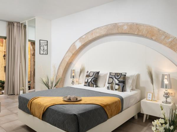 Elia Portou Luxury Residence : photo 1 de la chambre chambre double standard