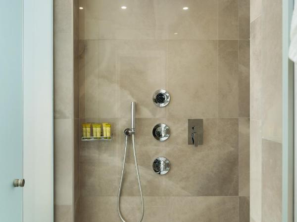 Elia Portou Luxury Residence : photo 7 de la chambre chambre double standard