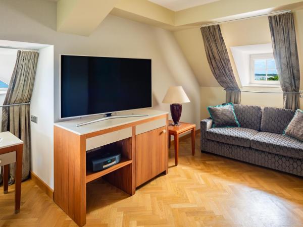 Sofitel Grand Sopot : photo 3 de la chambre attic room with double bed - sea side (no balcony)