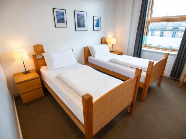 Edinburgh Central Accommodation : photo 1 de la chambre chambre lits jumeaux