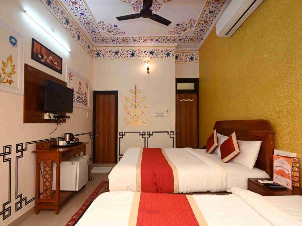 Virasat Mahal Heritage Hotel : photo 3 de la chambre chambre triple supérieure