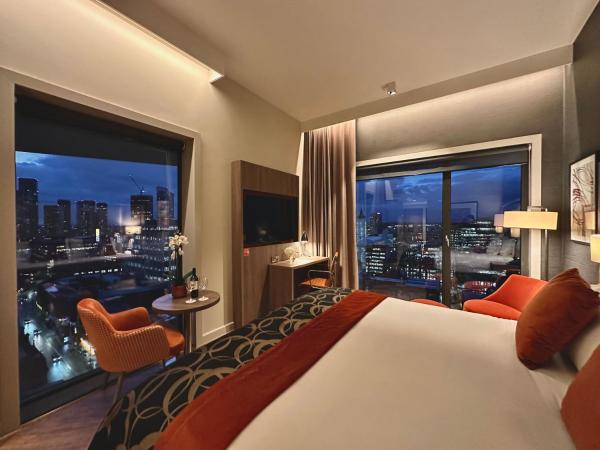 Clayton Hotel Manchester City Centre : photo 1 de la chambre chambre lit king-size