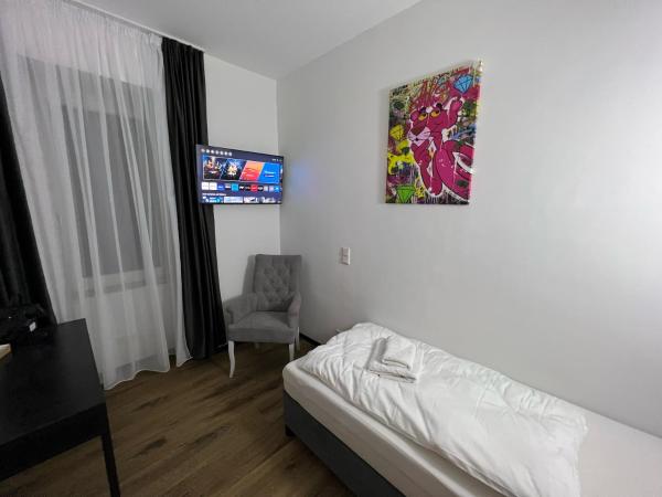 Hotel Elisei : photo 4 de la chambre chambre simple standard