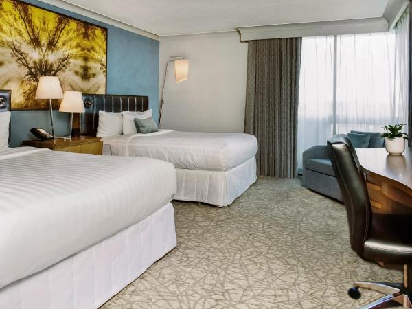 Pan Pacific Toronto : photo 3 de la chambre chambre deluxe avec 2 lits queen-size