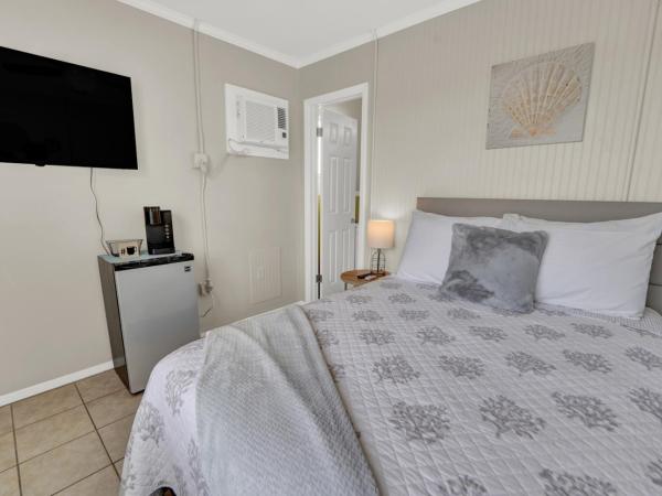 Sea Foam Suites : photo 2 de la chambre petite chambre double