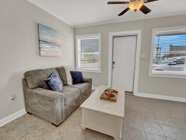 Sea Foam Suites : photo 10 de la chambre studio lit queen-size 