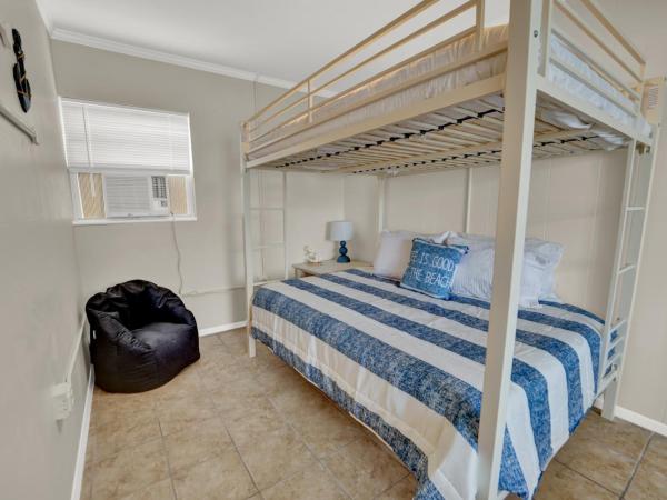 Sea Foam Suites : photo 5 de la chambre chambre triple deluxe