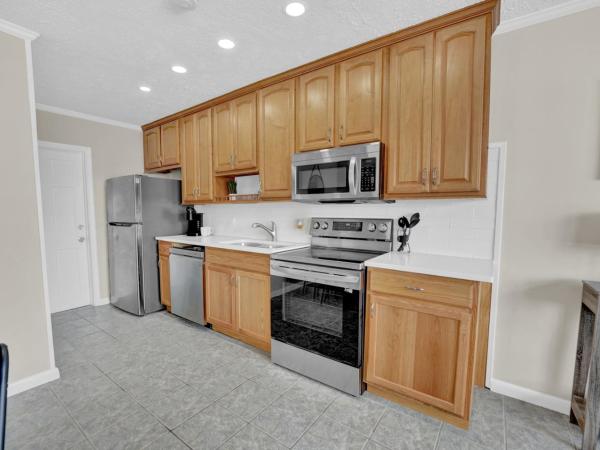 Sea Foam Suites : photo 7 de la chambre chambre double avec patio