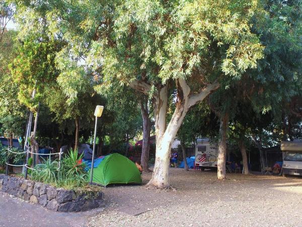 Camping Jonio : photo 1 de la chambre empty lot - bring your own tent