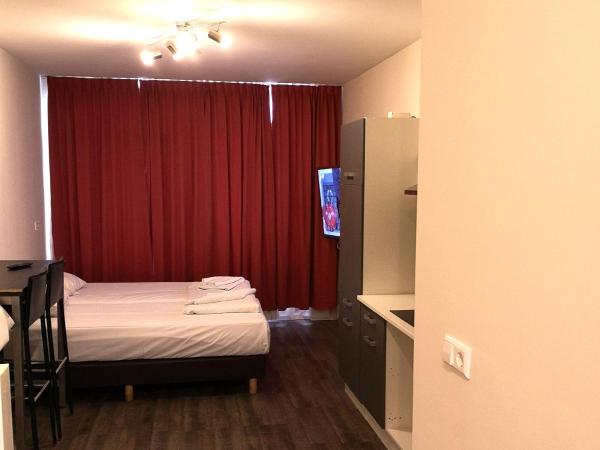 Hotel Holland Lodge : photo 2 de la chambre appartement - rez-de-chaussée