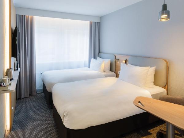 Holiday Inn Express Dresden Zentrum, an IHG Hotel : photo 2 de la chambre chambre lits jumeaux standard