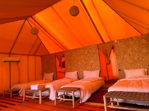 AGAFAY HEART CAMP : photo 1 de la chambre chambre triple avec salle de bains privative