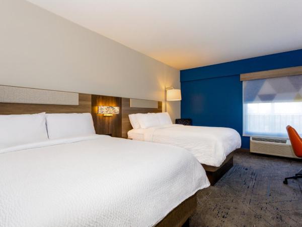 Holiday Inn Express Tampa North Telecom Park, an IHG Hotel : photo 2 de la chambre chambre standard avec 2 lits queen-size