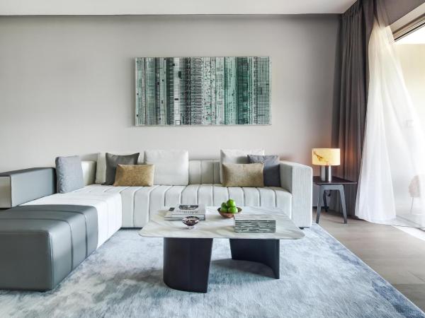 Artisse Place - Access to 4000 sqm Fusion Wellness Centre and 800 sqm Indoor Swimming Pool : photo 8 de la chambre elegant suite with city view (include single breakfast)