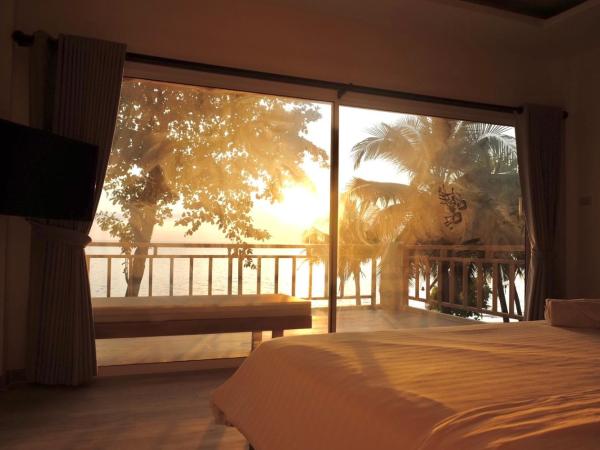 Siam Beach Resort : photo 2 de la chambre premium beachfront second floor