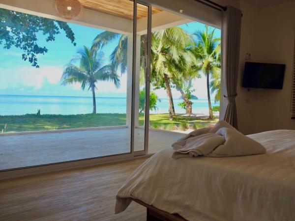 Siam Beach Resort : photo 1 de la chambre premium beachfront ground floor