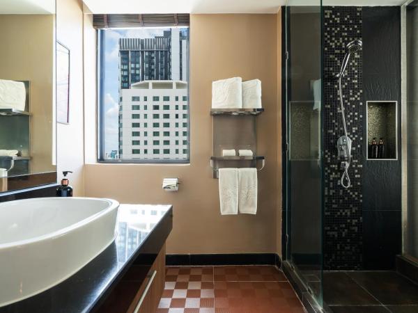 The Continent Hotel Sukhumvit - Asok BTS Bangkok by Compass Hospitality : photo 9 de la chambre chambre exécutive - vue sur la ville