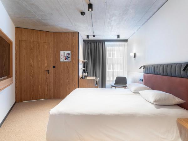 Qubus Hotel Katowice : photo 6 de la chambre chambre double deluxe