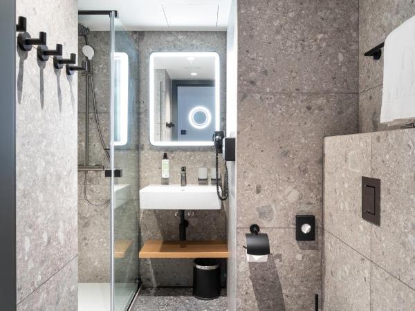 Qubus Hotel Katowice : photo 3 de la chambre twin room with two single beds