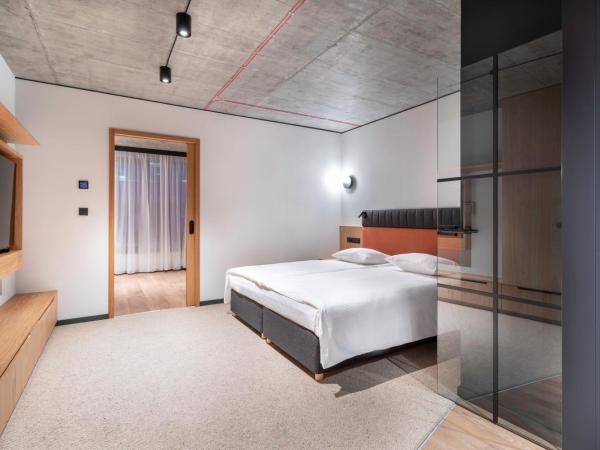 Qubus Hotel Katowice : photo 7 de la chambre appartement