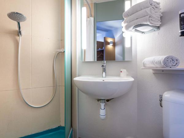 B&B HOTEL CHARTRES Le Coudray : photo 3 de la chambre chambre double