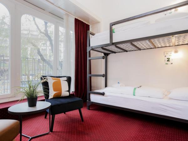 Maverick Ensuites : photo 1 de la chambre lit dans dortoir mixte de 4 lits