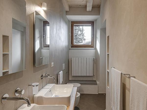 La Casa Rosa bnb : photo 8 de la chambre chambre double avec salle de bains privative