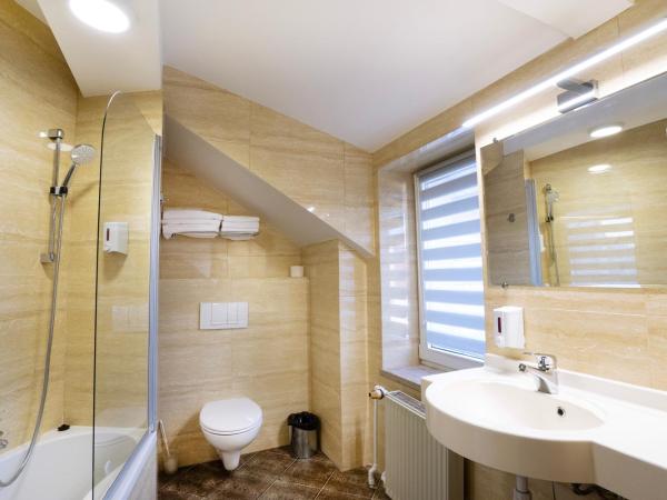 Victory Home Rooms : photo 6 de la chambre chambre triple supérieure