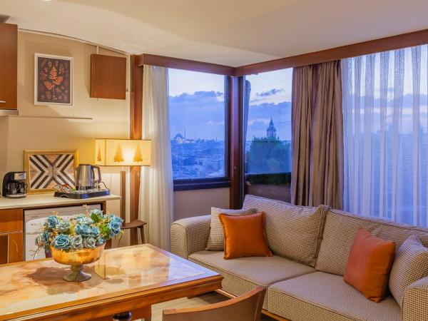 Lord Morgan & Exclusive Design Cihangir : photo 3 de la chambre suite présidentielle