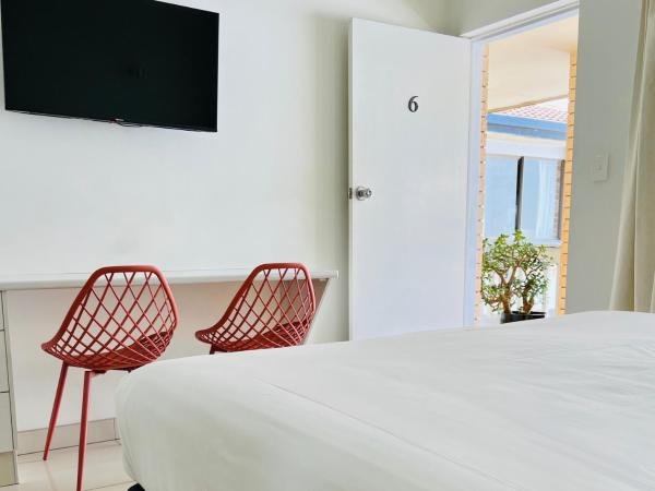 Bay Motel : photo 2 de la chambre chambre lit king-size deluxe