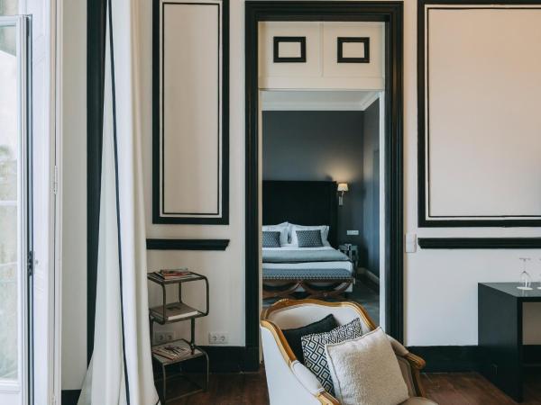 Torel Palace Lisbon : photo 7 de la chambre suite de luxe avec vue sur la ville