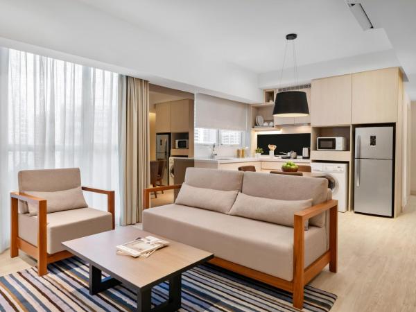 Oasia Suites Kuala Lumpur by Far East Hospitality : photo 4 de la chambre suite premier deux chambres