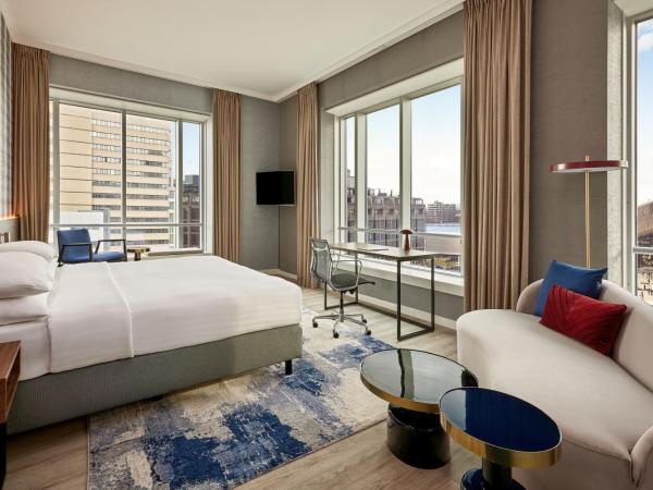 Rotterdam Marriott Hotel : photo 3 de la chambre suite junior lit king-size avec accès au salon club m