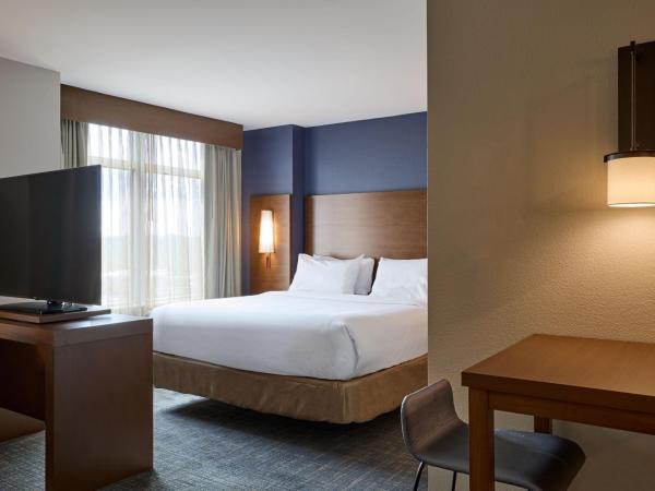 Residence Inn Arlington Capital View : photo 1 de la chambre studio lit king-size avec canapé-lit