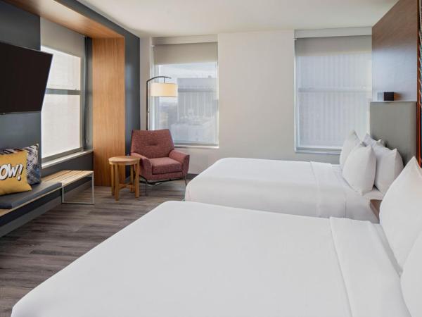 Aloft New Orleans Downtown : photo 1 de la chambre 2 queen, corner room