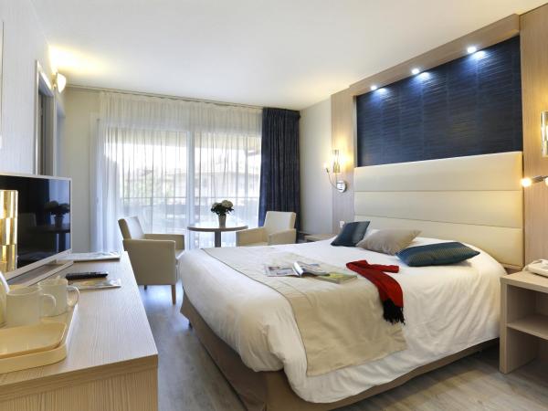 Logis Hotel Arc En Ciel : photo 2 de la chambre chambre double supérieure