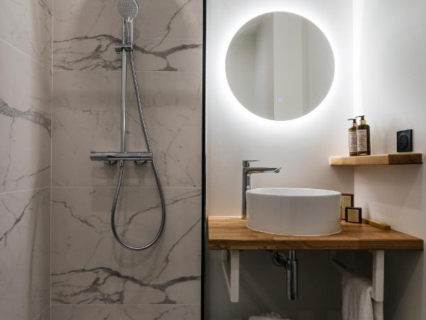 Auberge du Lyonnais : photo 2 de la chambre chambre simple deluxe