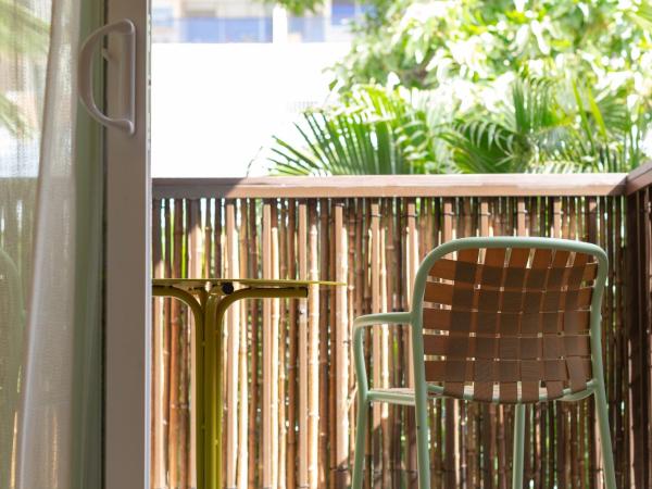 White Sands Hotel : photo 6 de la chambre chambre lit king-size