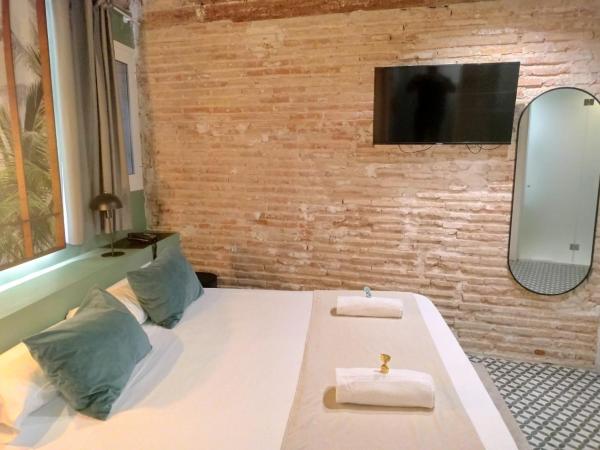 YOU & CO. Quart Boutique : photo 3 de la chambre interior double room with spa bath