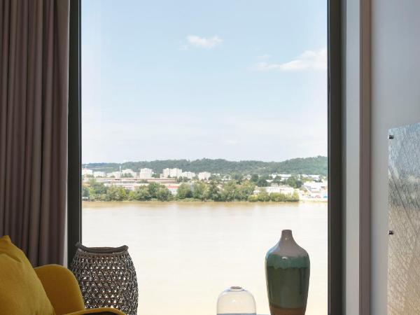 Hilton Garden Inn Bordeaux Centre : photo 2 de la chambre suite junior